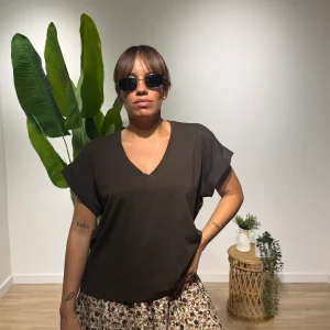 T- shirt in cotone scollo a V