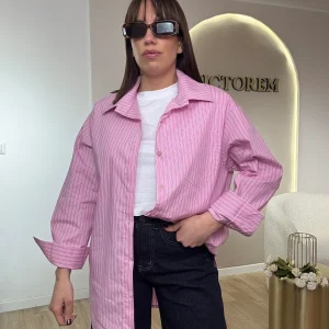 Camicia rigata con taschino