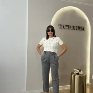 Pantalone modello Zara con cinta