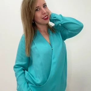 Blusa incrociata bottone - abbigliamento - Artigli