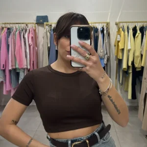 T-shirt crop costine