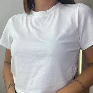 T-shirt crop