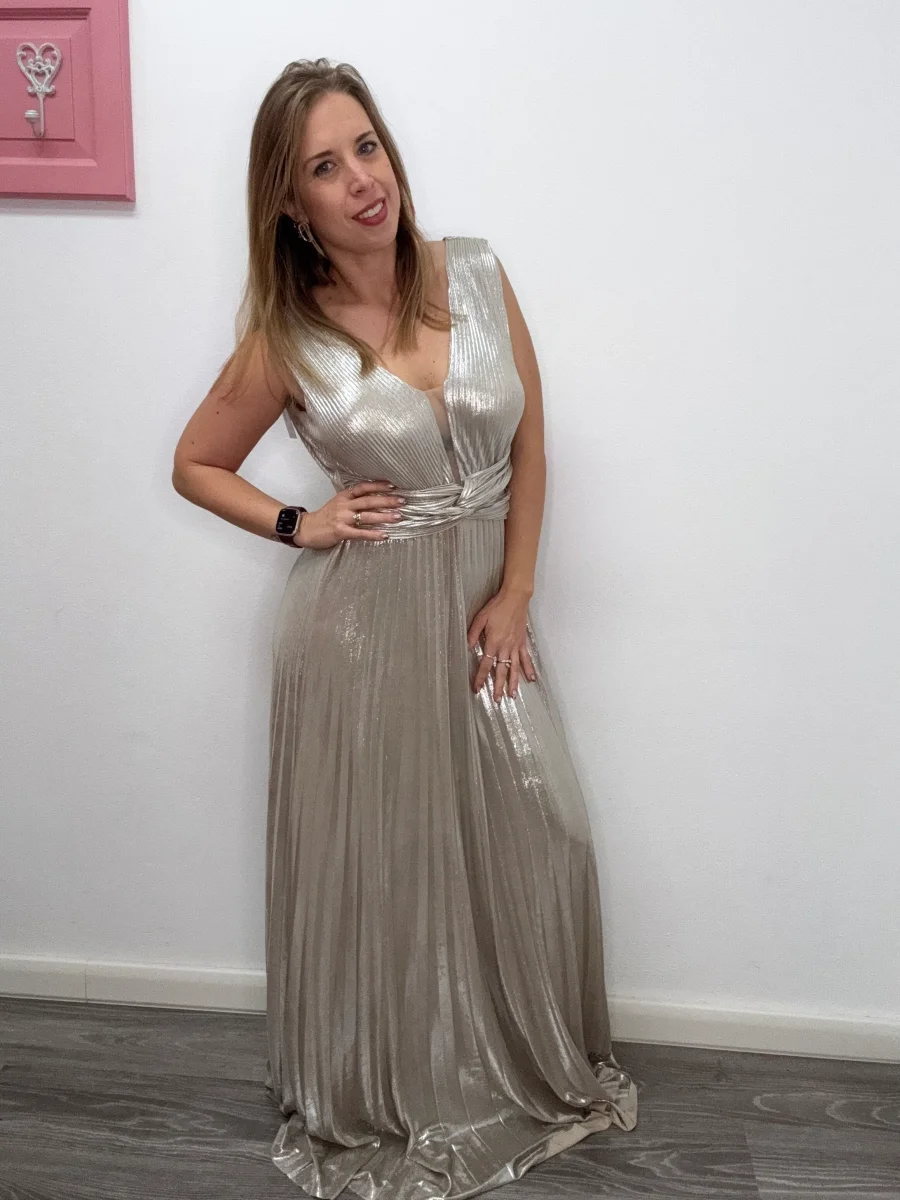 Abito lungo plissè con velo - abbigliamento - Stilosa - immagine 7