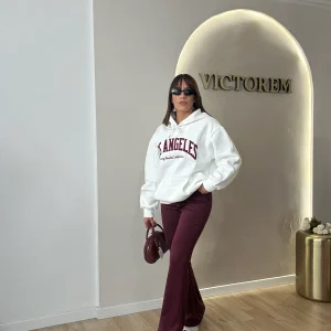 Pantalone zampa low cost