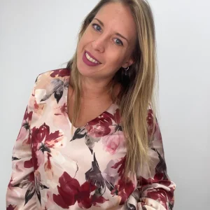 Blusa fantasia fiorita - abbigliamento - Jiveley