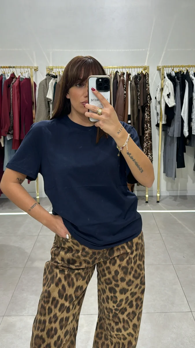 T-shirt Lumina basic - immagine 9